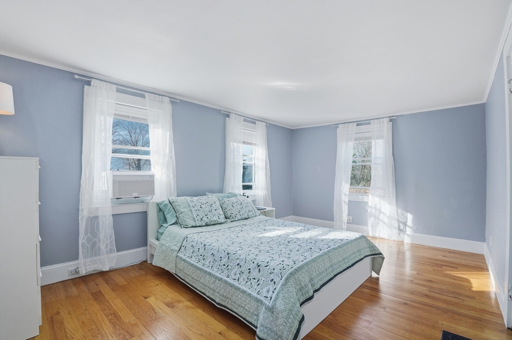 11 Grand View
