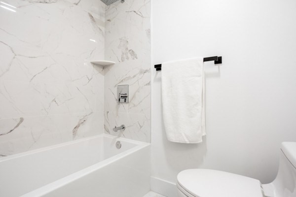 10 Brook St # 1