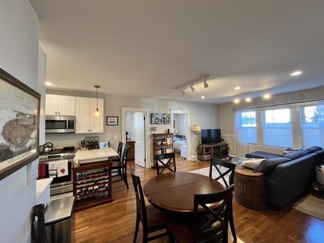 103 Welles Avenue # 1R