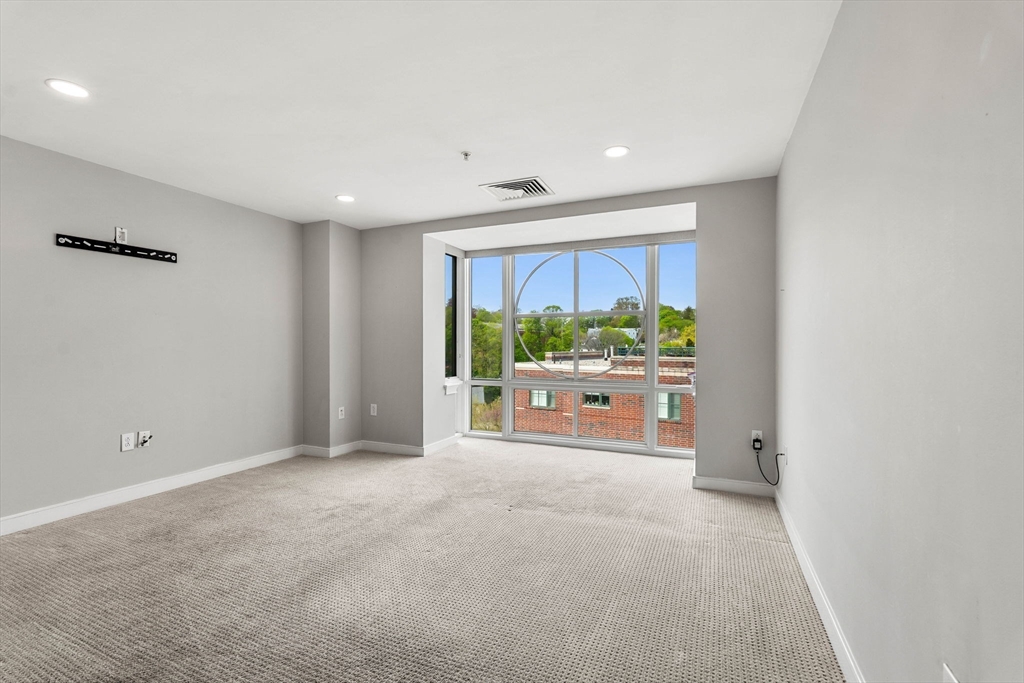 88 Wharf Street # 607