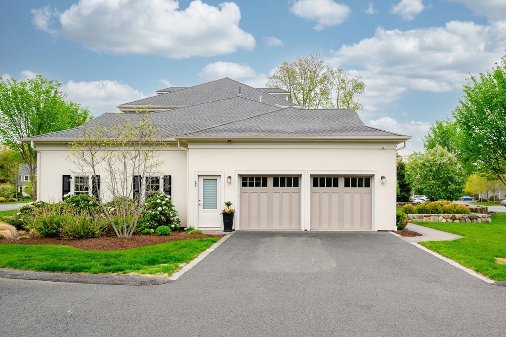 29 Woodmere Dr # 29