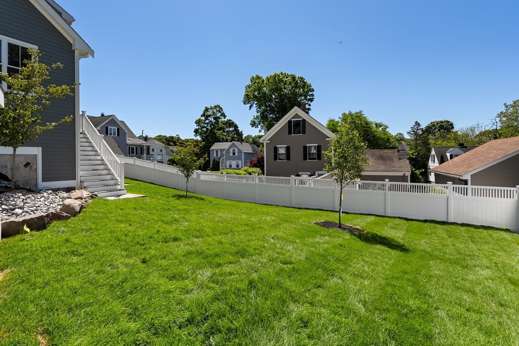 46 Lyons Street # 46