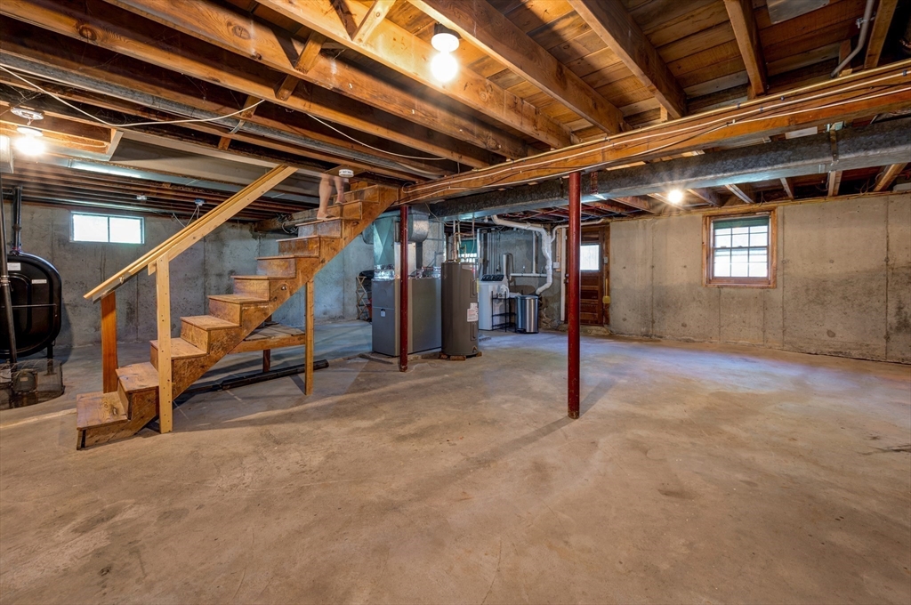 383 Salem Street