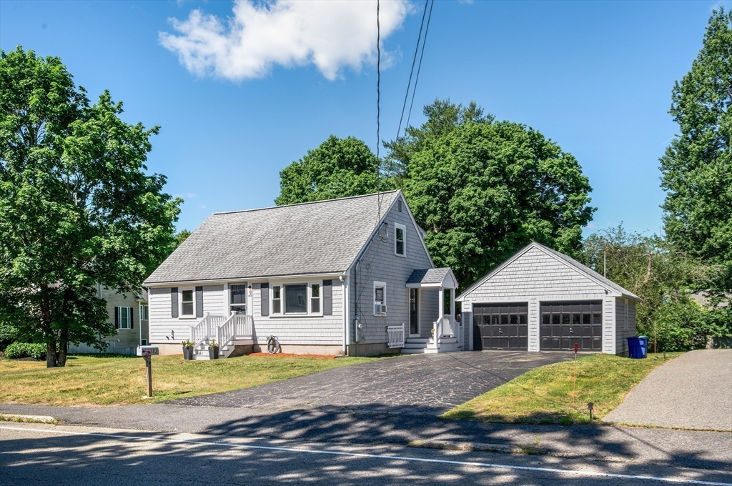 383 Salem Street