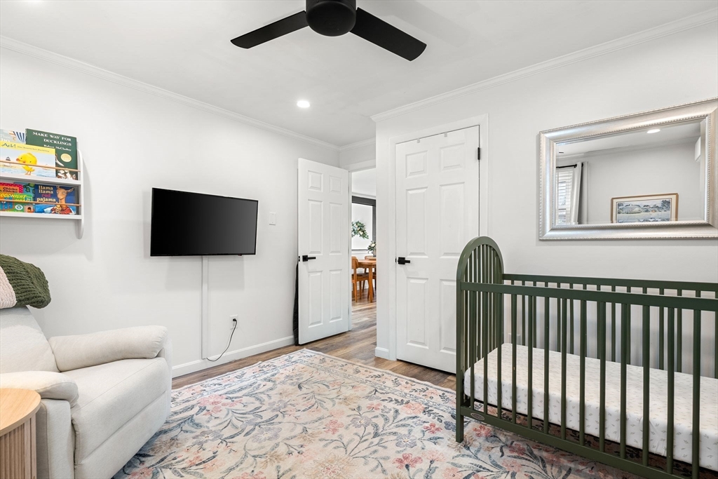 72 Downey St