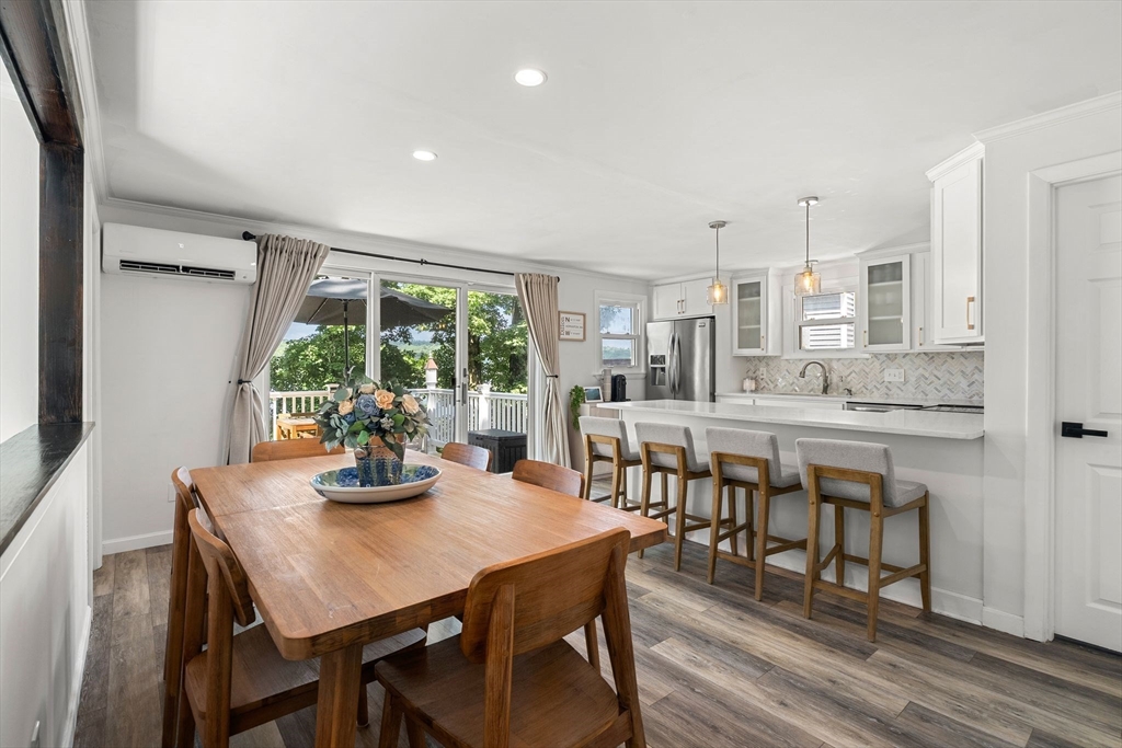 72 Downey St