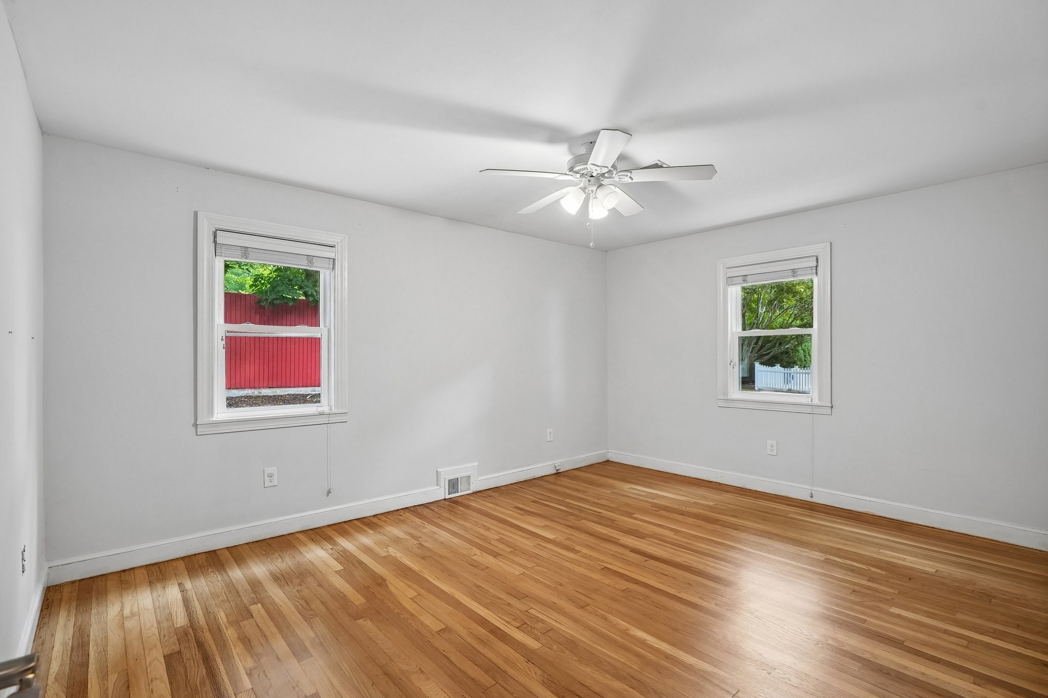 45 Adanac Rd