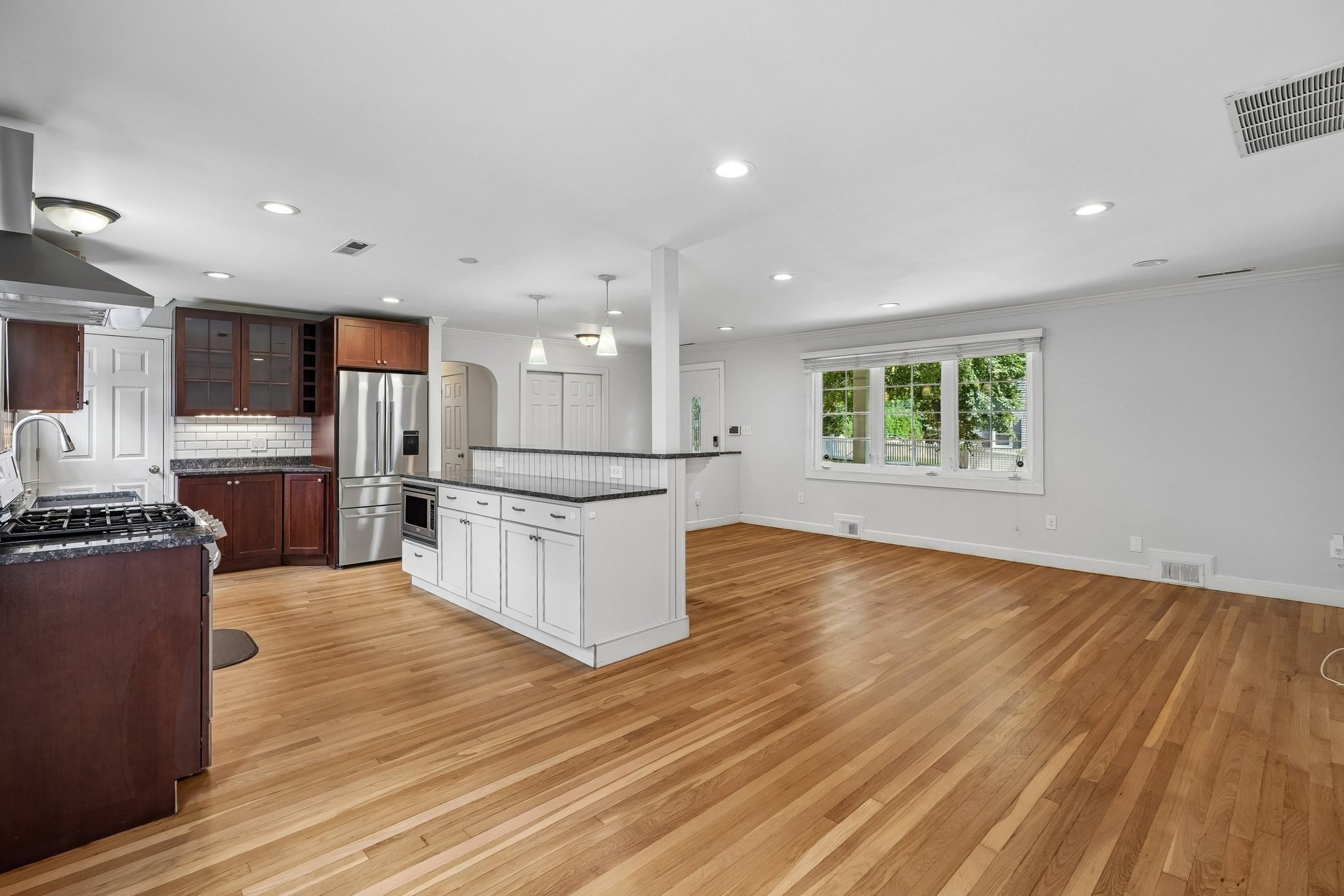45 Adanac Rd