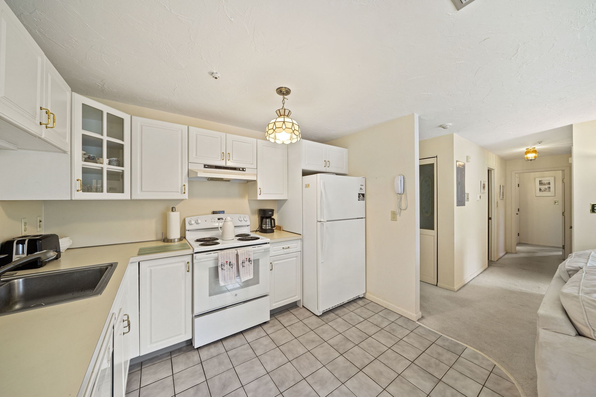 459 Willard Street # 202