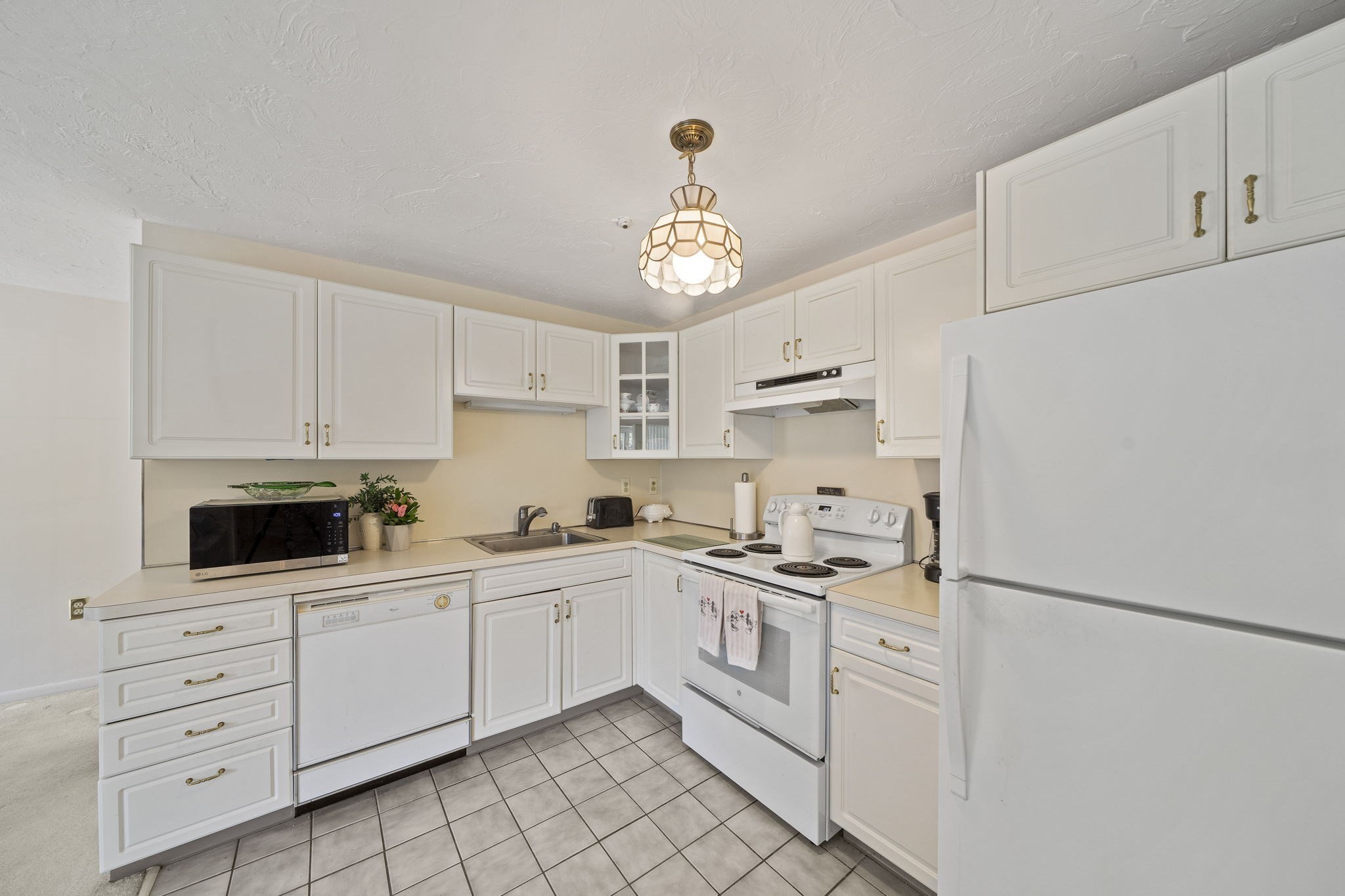 459 Willard Street # 202