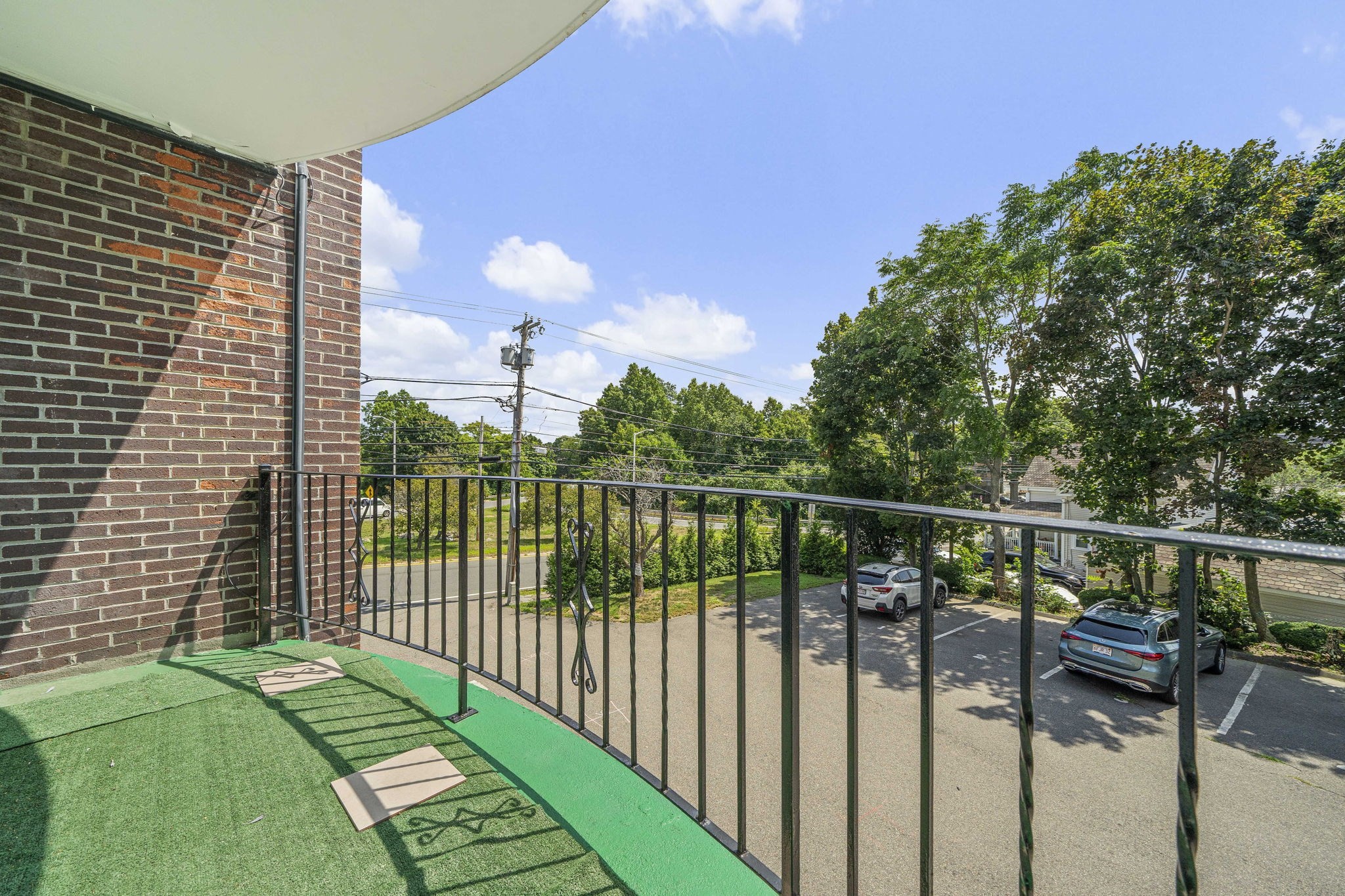 459 Willard Street # 202