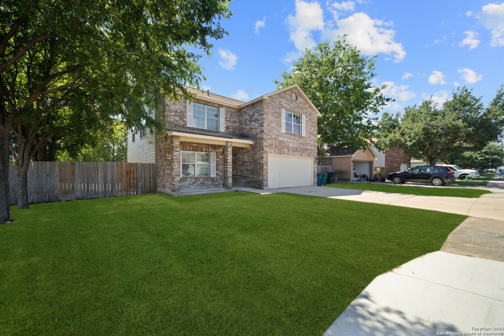 4814 HIGHLAND FARM