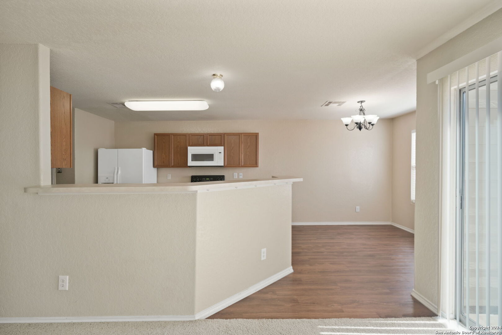 4814 HIGHLAND FARM