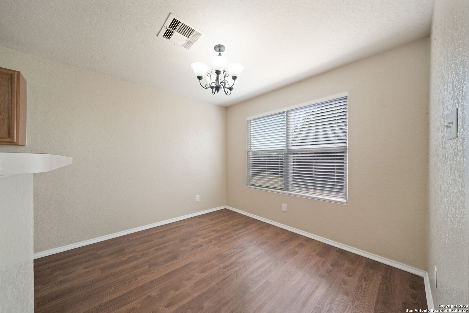 4814 HIGHLAND FARM
