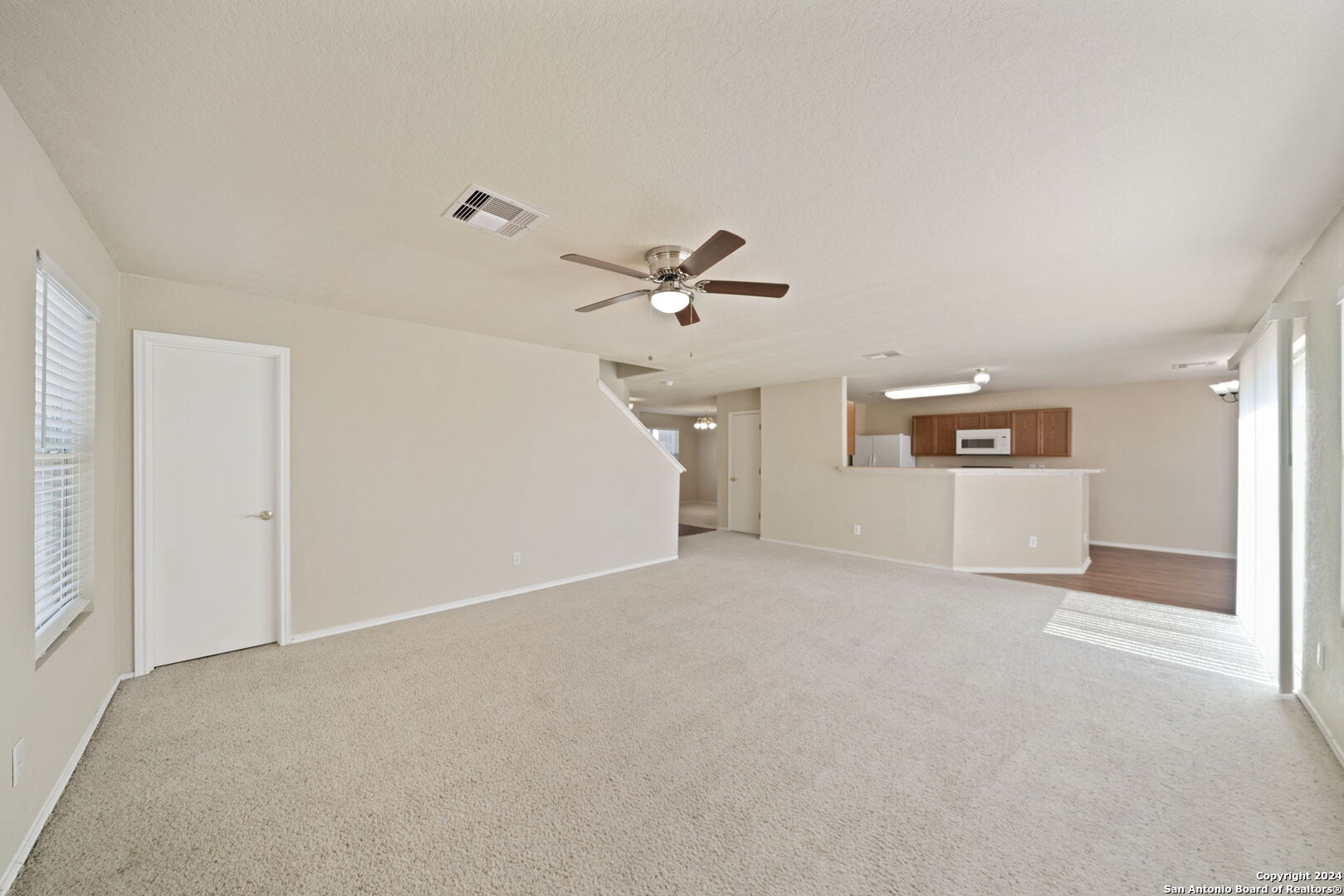 4814 HIGHLAND FARM