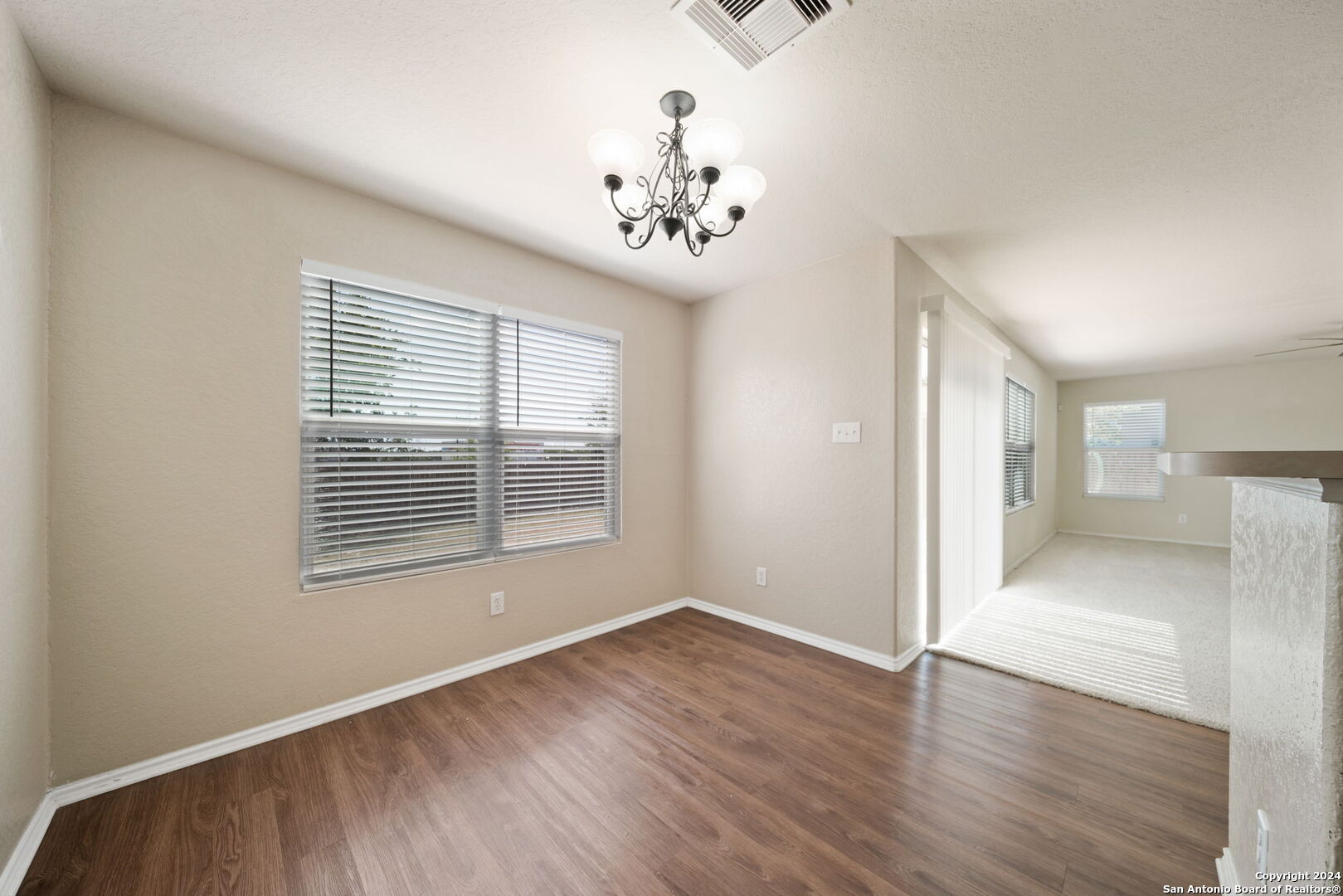 4814 HIGHLAND FARM