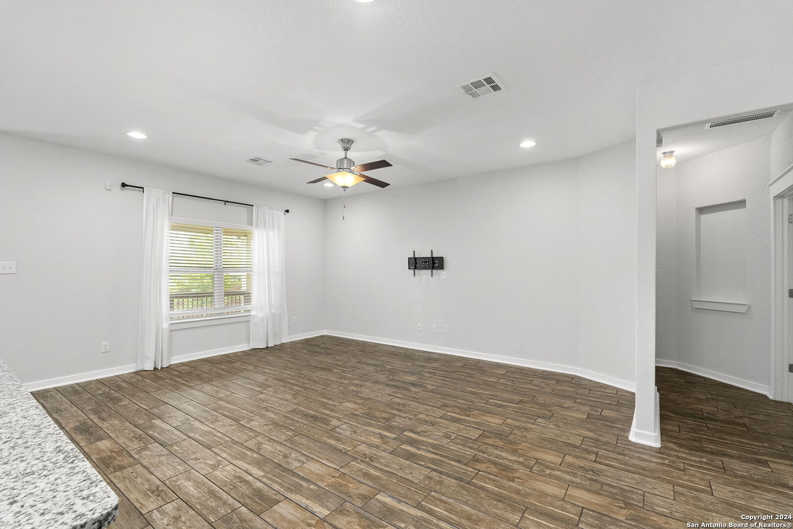 10510 FRANCISCO WAY