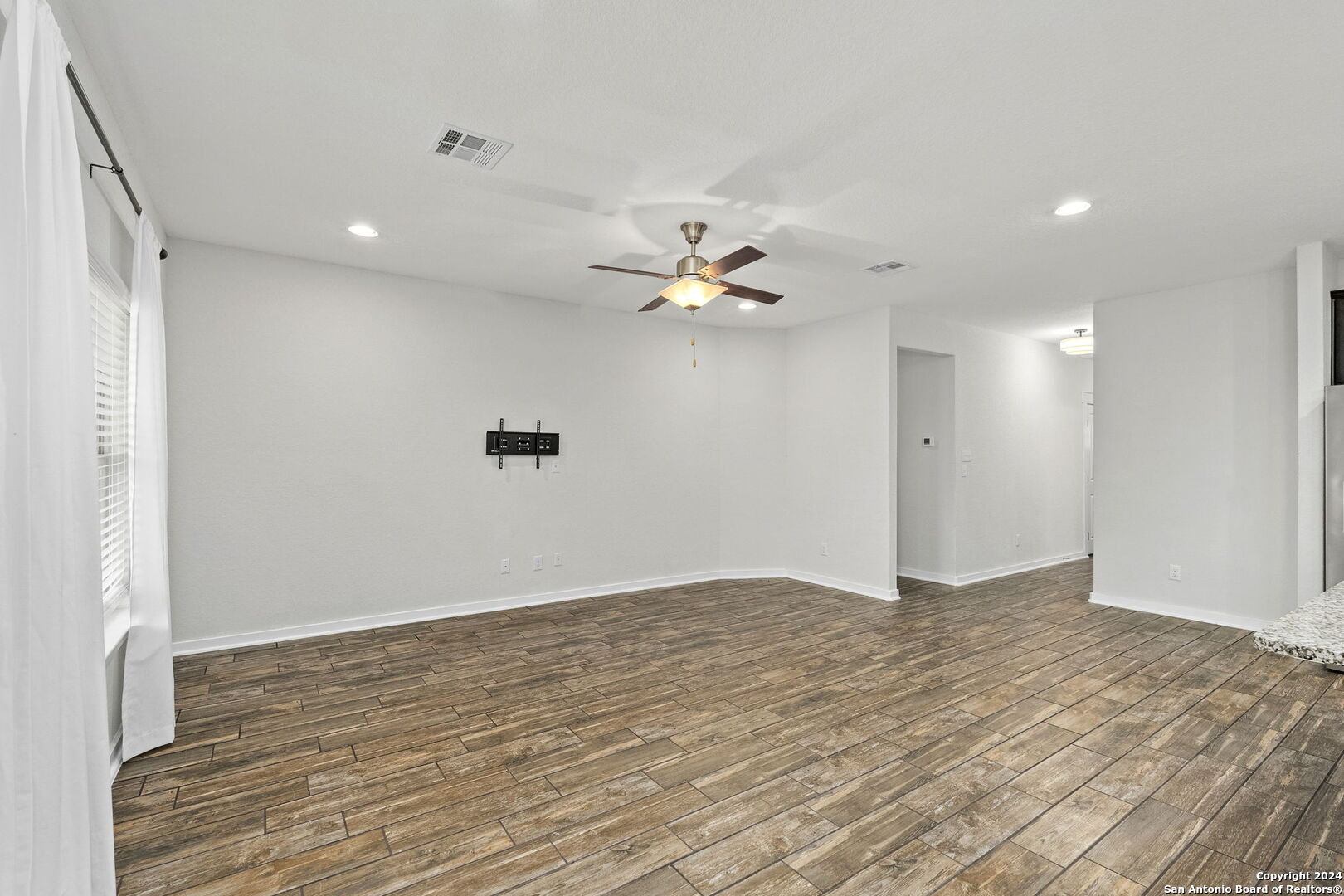 10510 FRANCISCO WAY