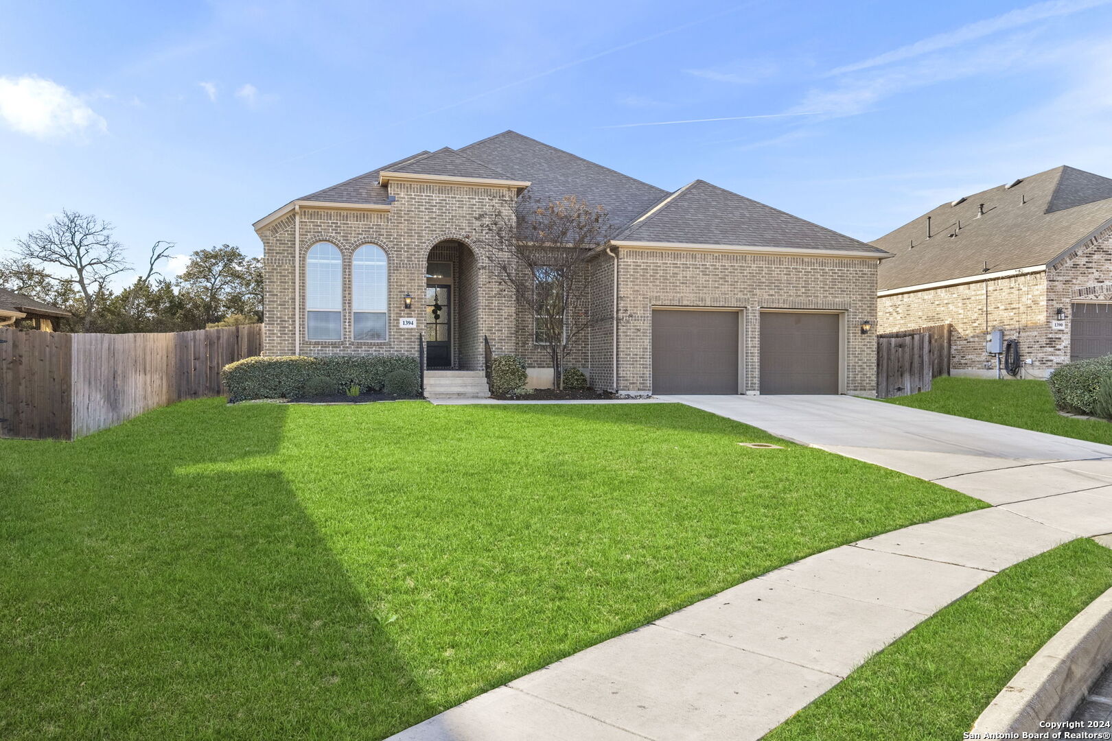 1394 RIGBY PARK