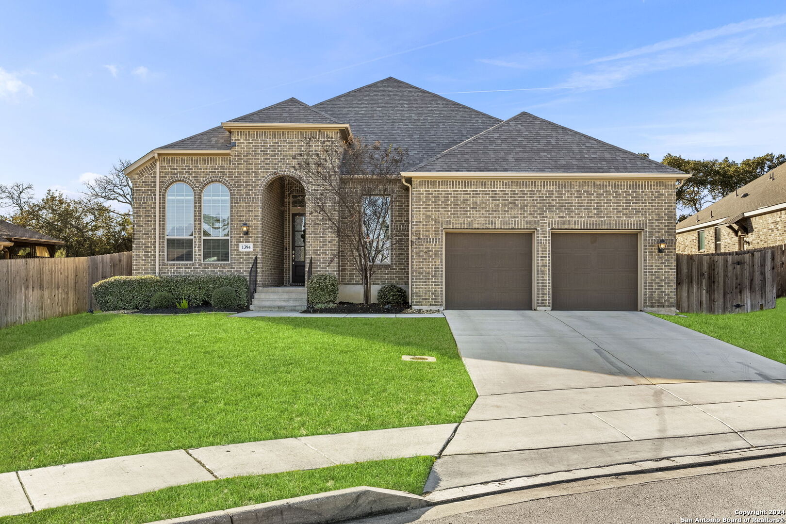 1394 RIGBY PARK