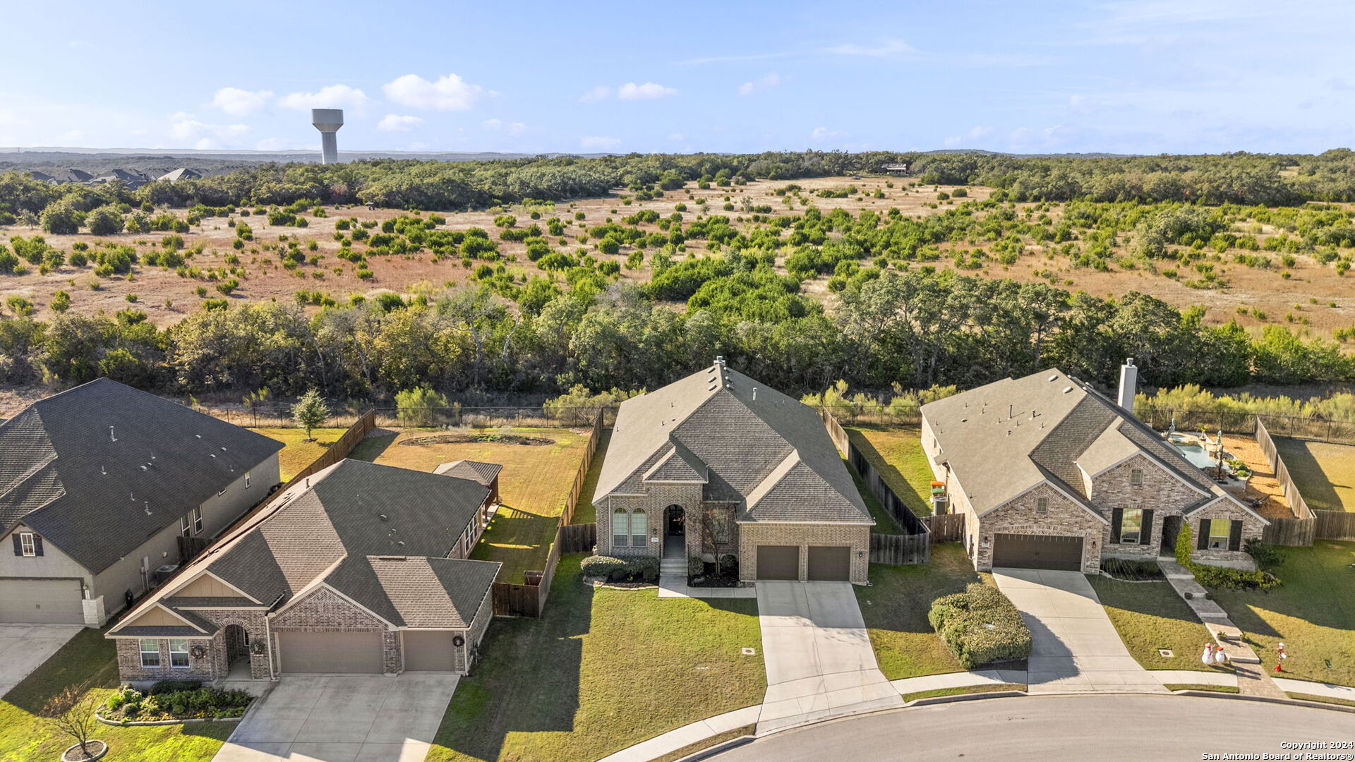 1394 RIGBY PARK