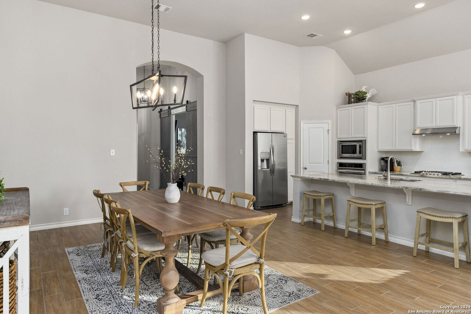 1394 RIGBY PARK