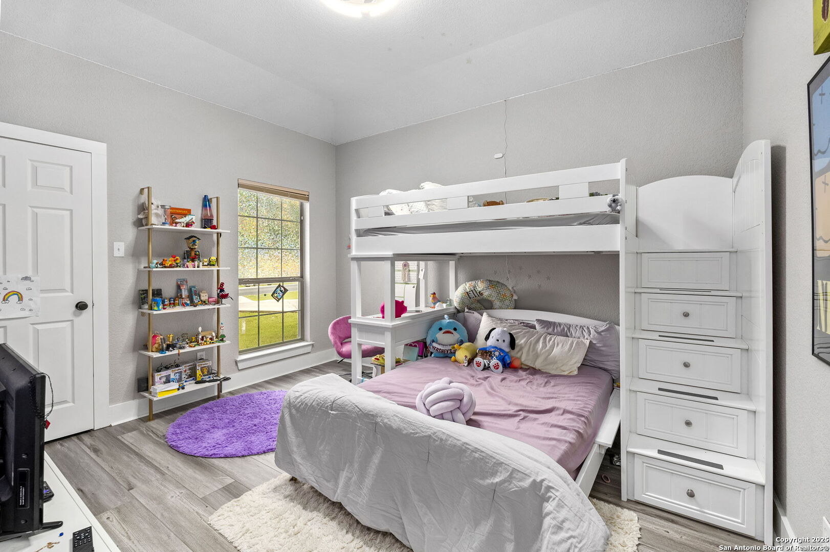 1615 Slumber