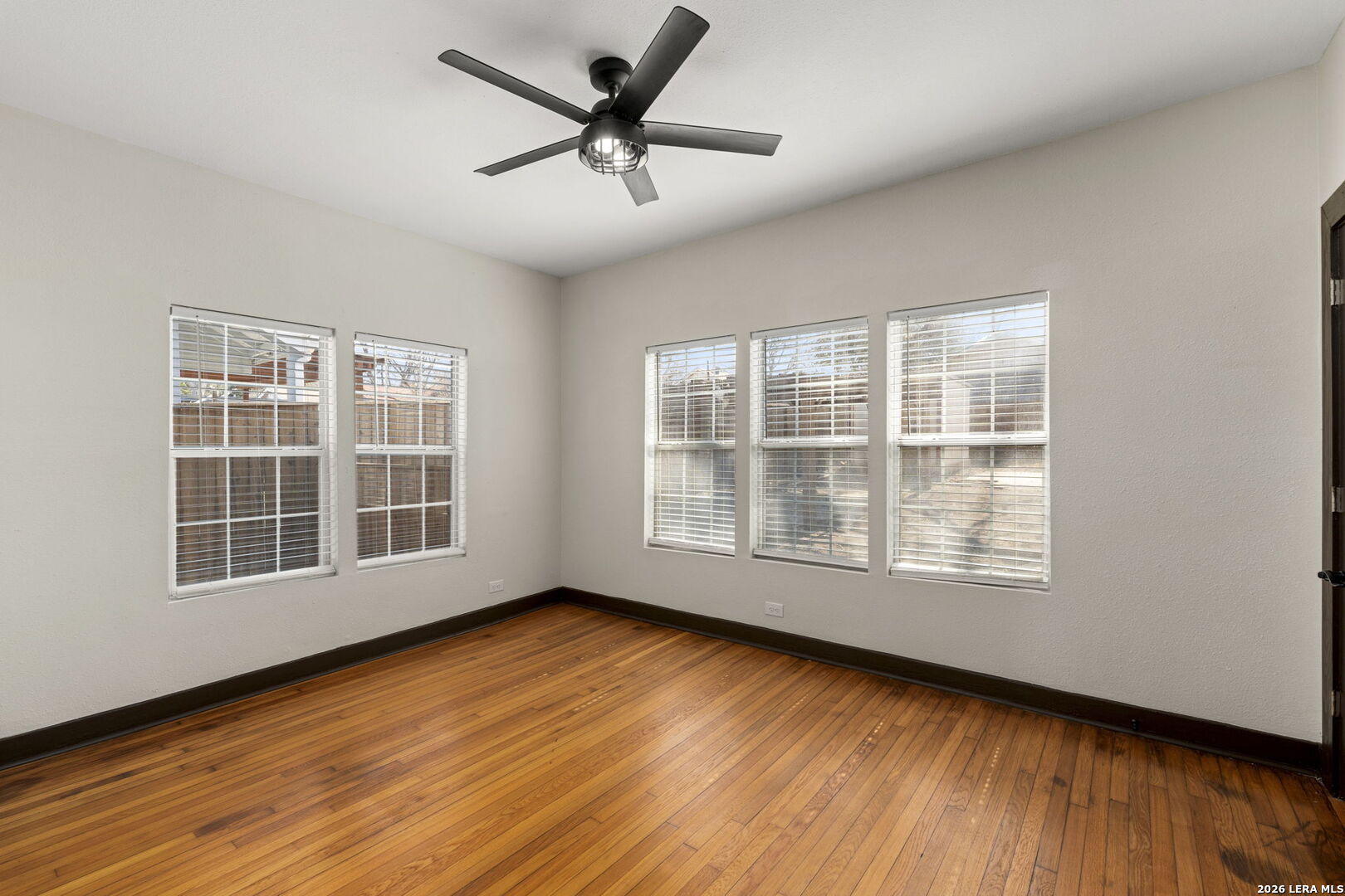 1526 Schley