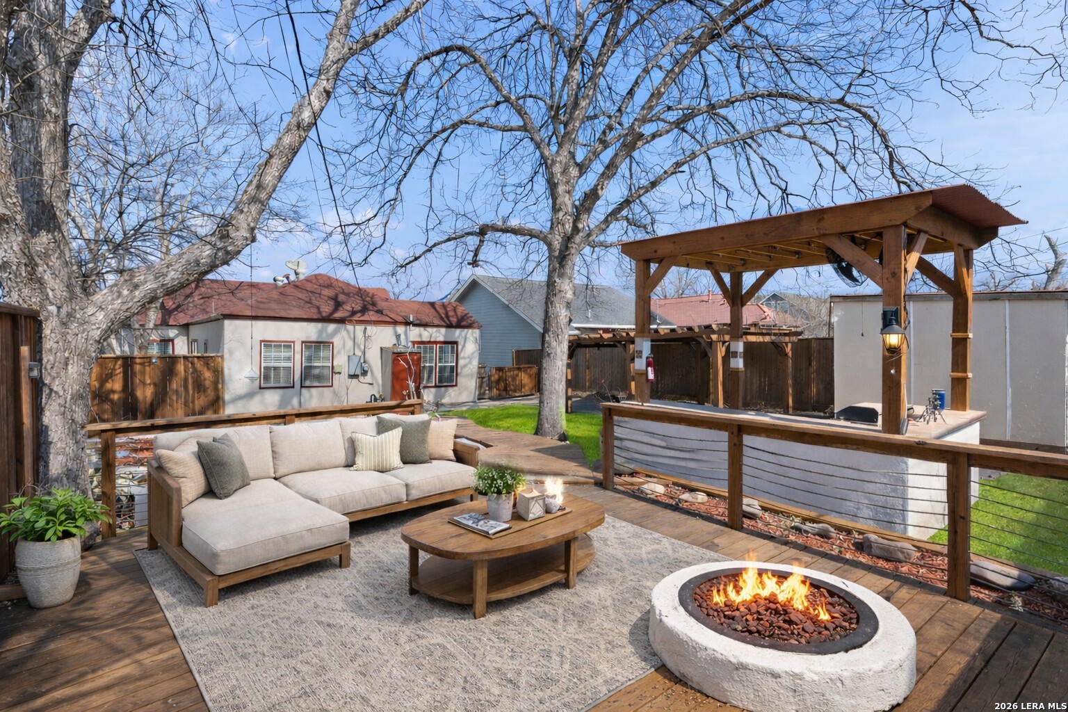 1526 Schley