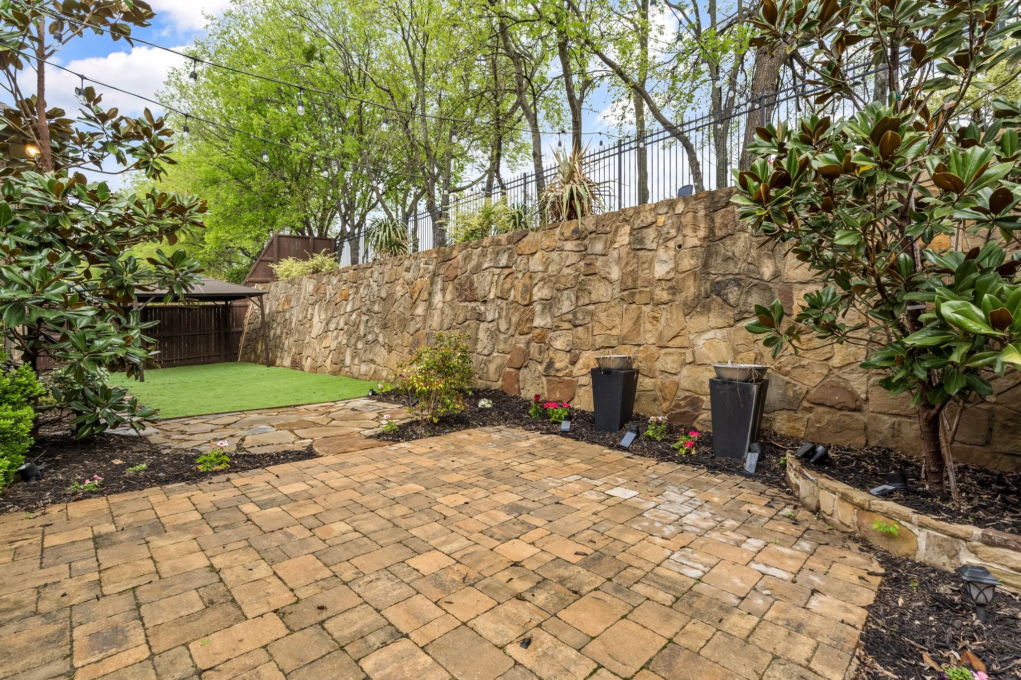 6612 Orchard Park Drive
