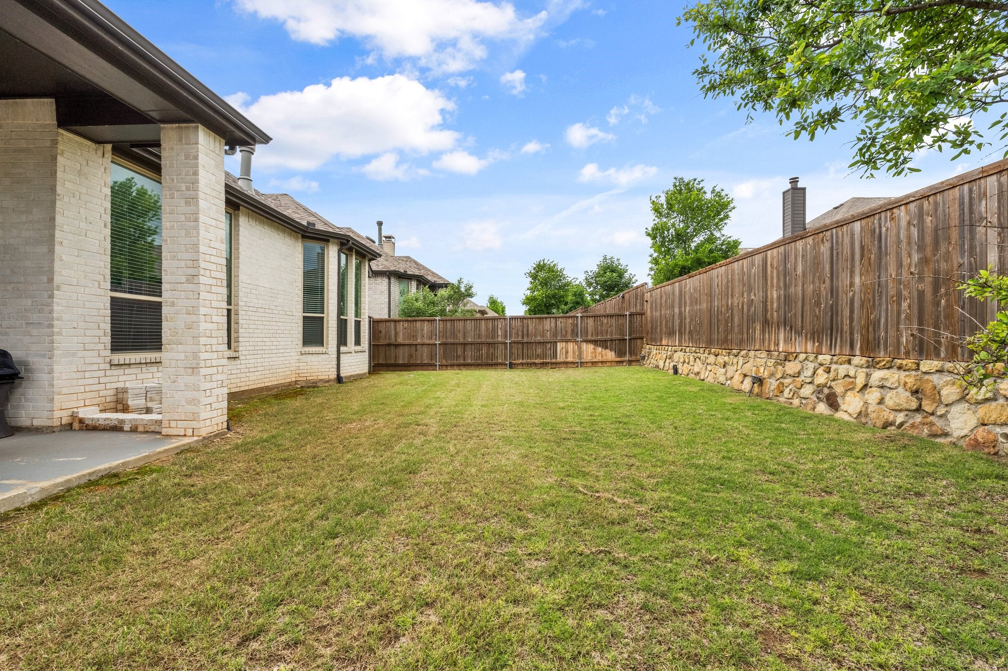 1618 Snowdrop Drive
