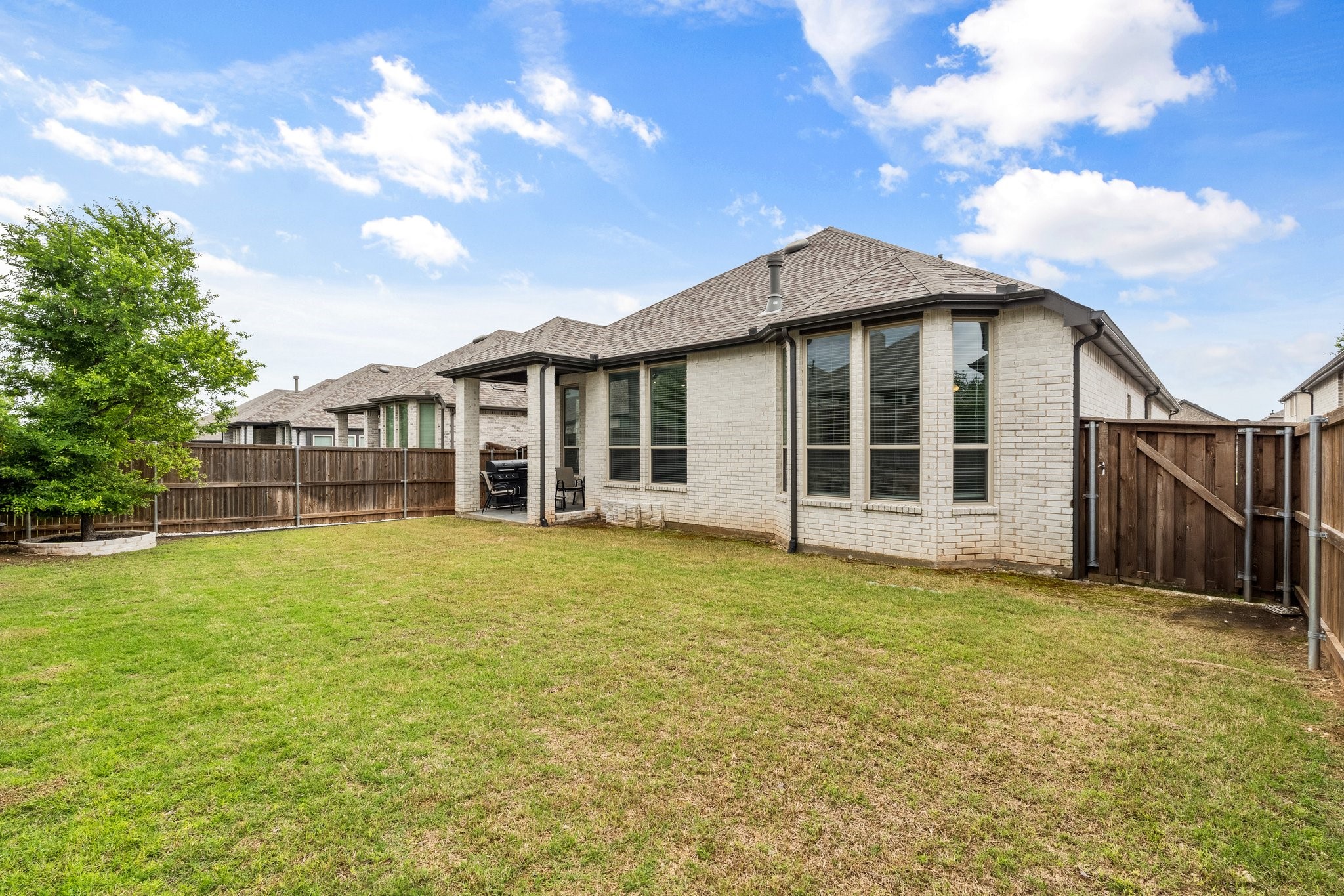 1618 Snowdrop Drive