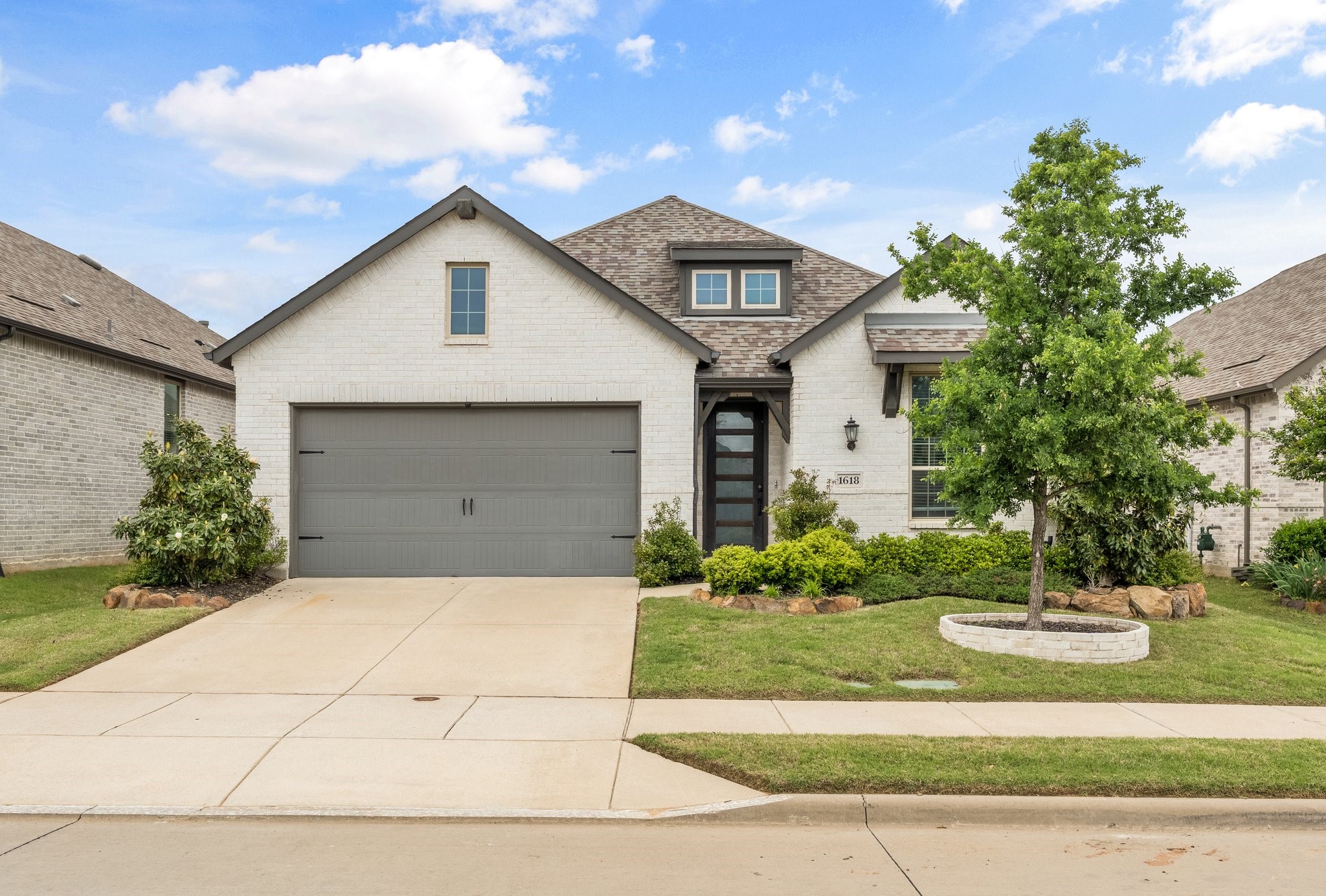 1618 Snowdrop Drive