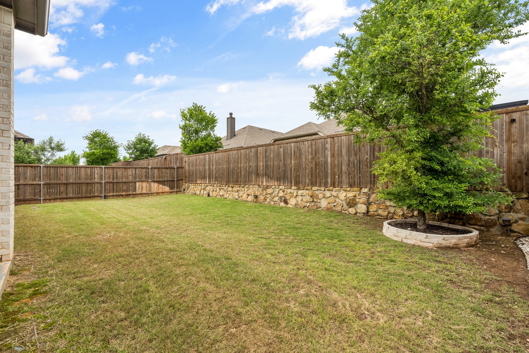 1618 Snowdrop Drive