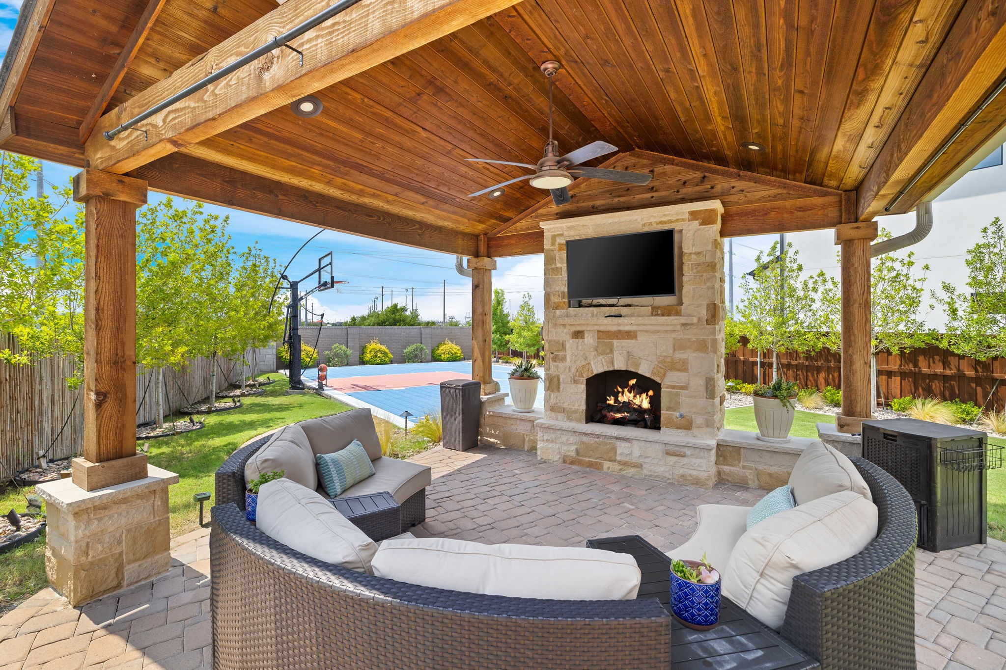 3551 Torrance Boulevard