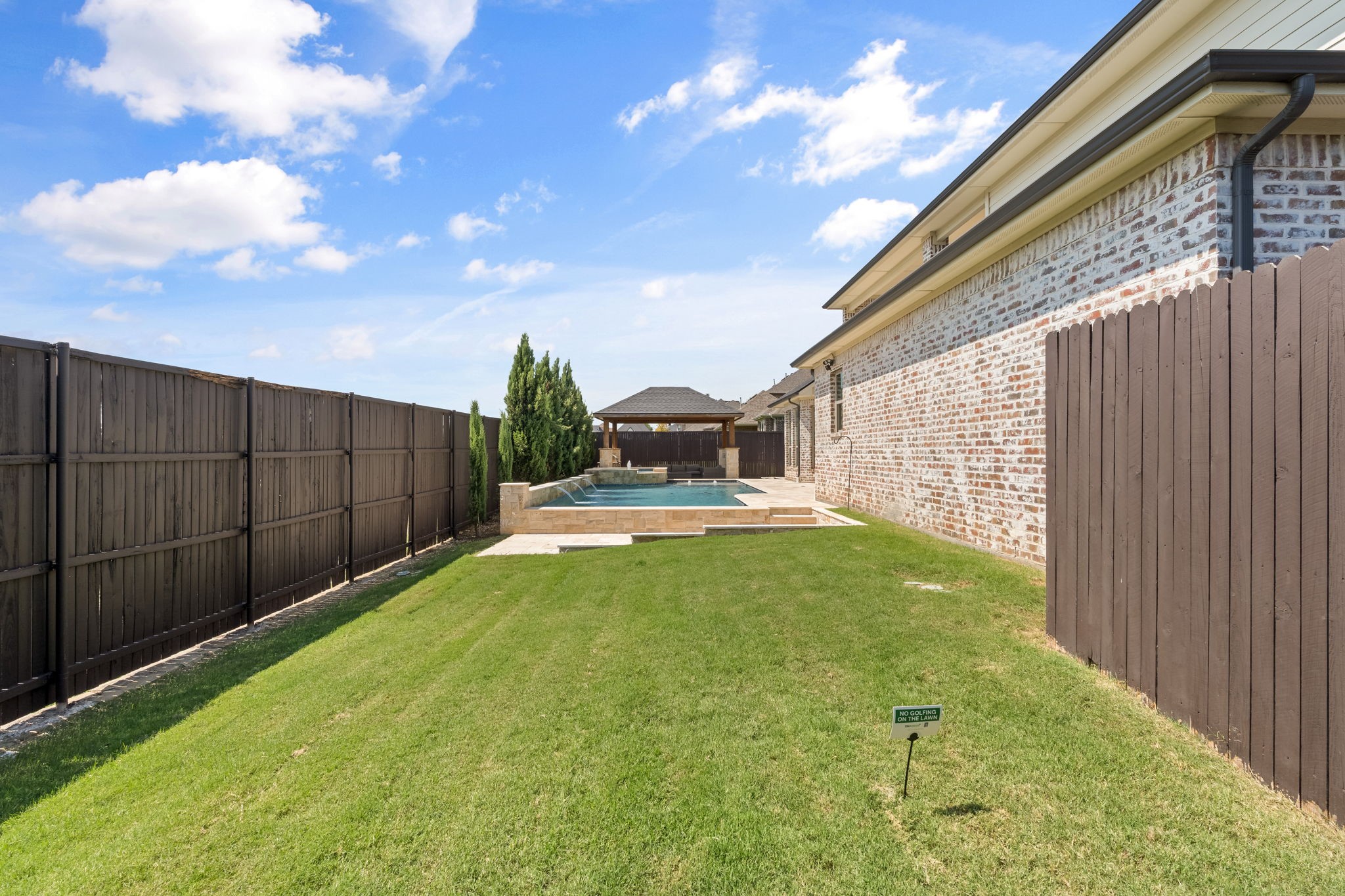 973 Pembrook Lane