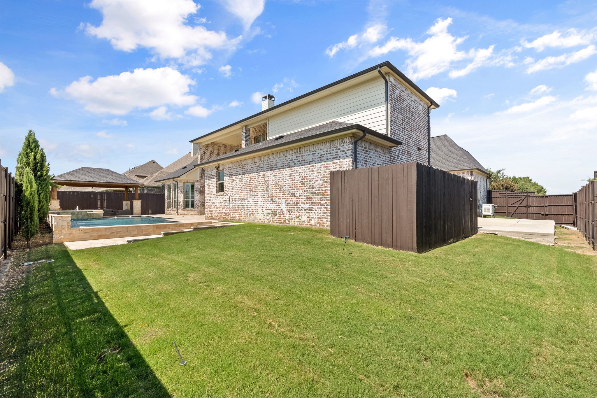 973 Pembrook Lane