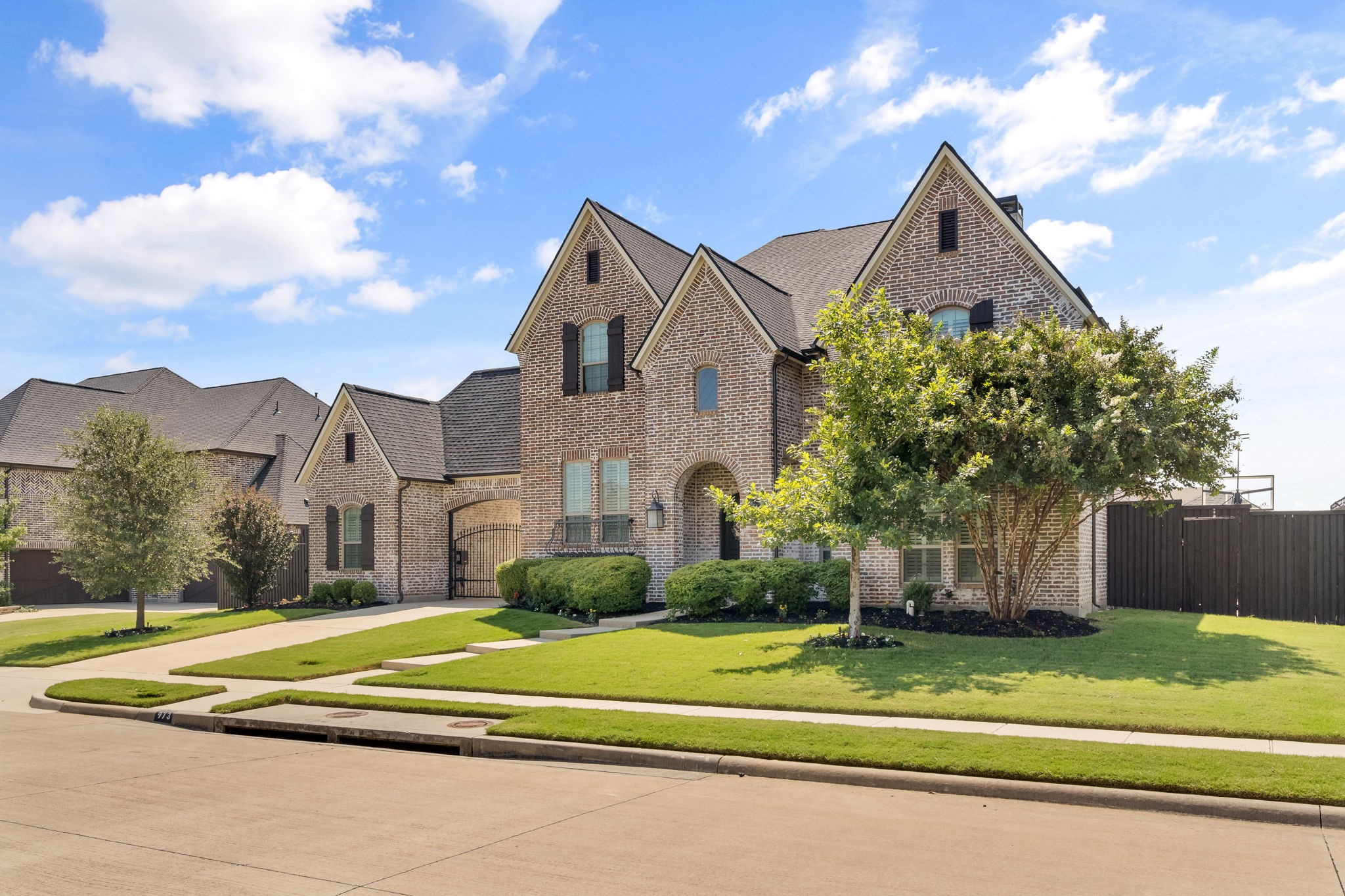 973 Pembrook Lane