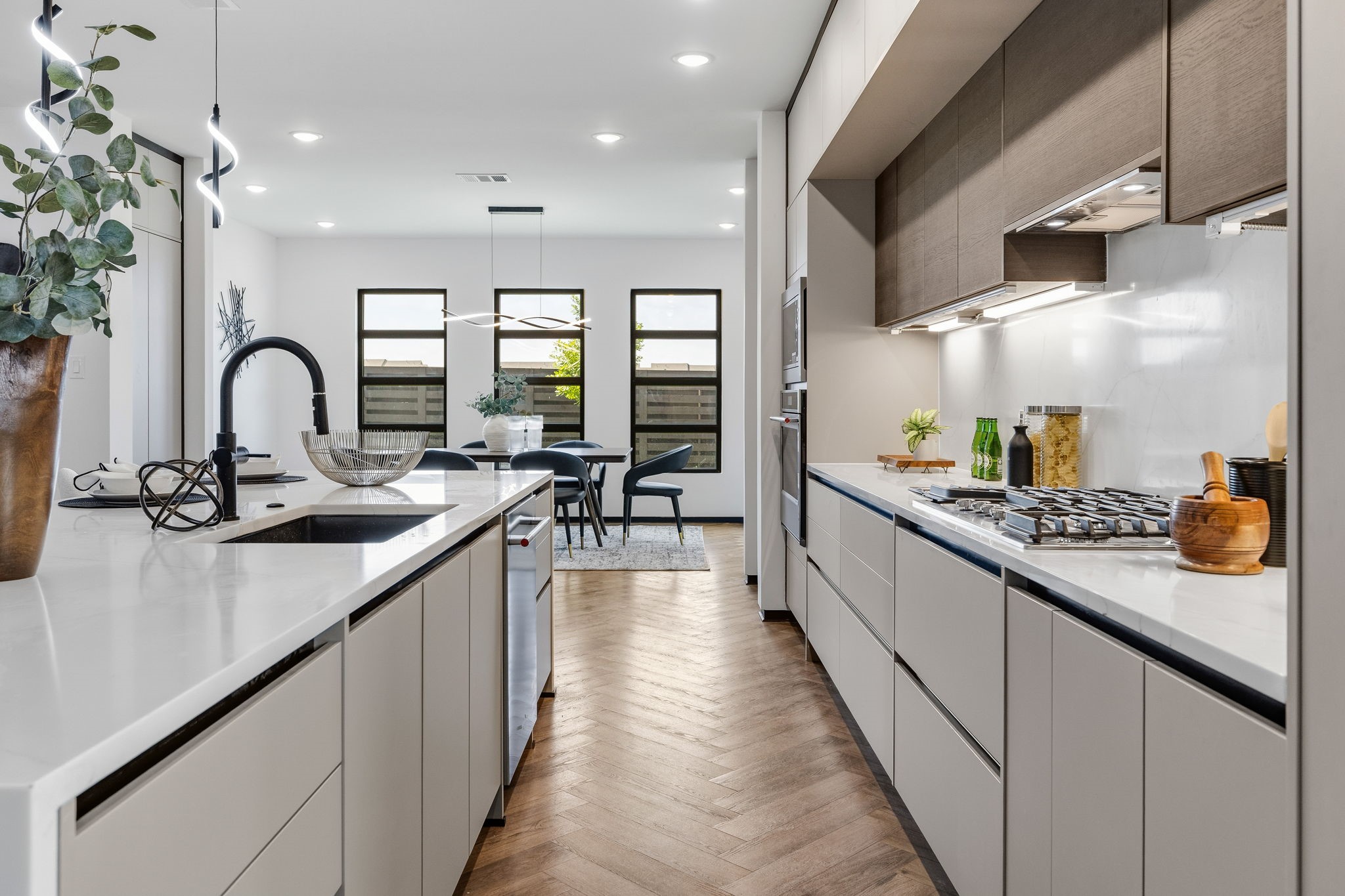 3503 Sky Ridge Lane