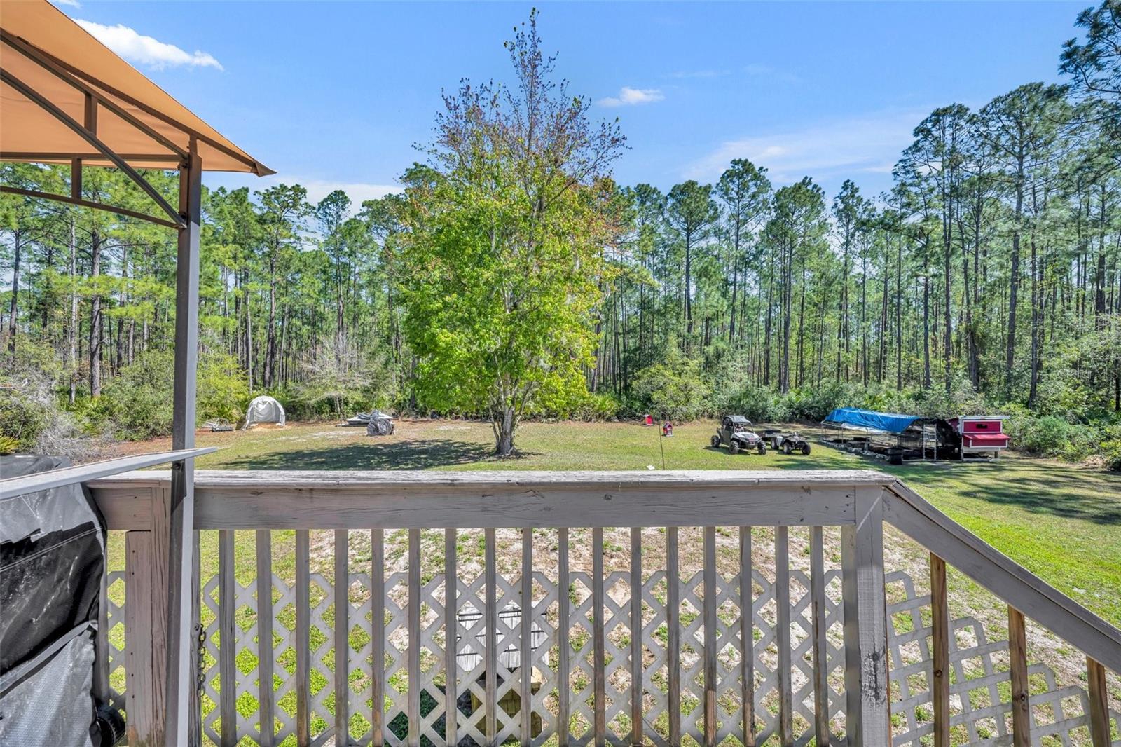 1605 GUAVA LN