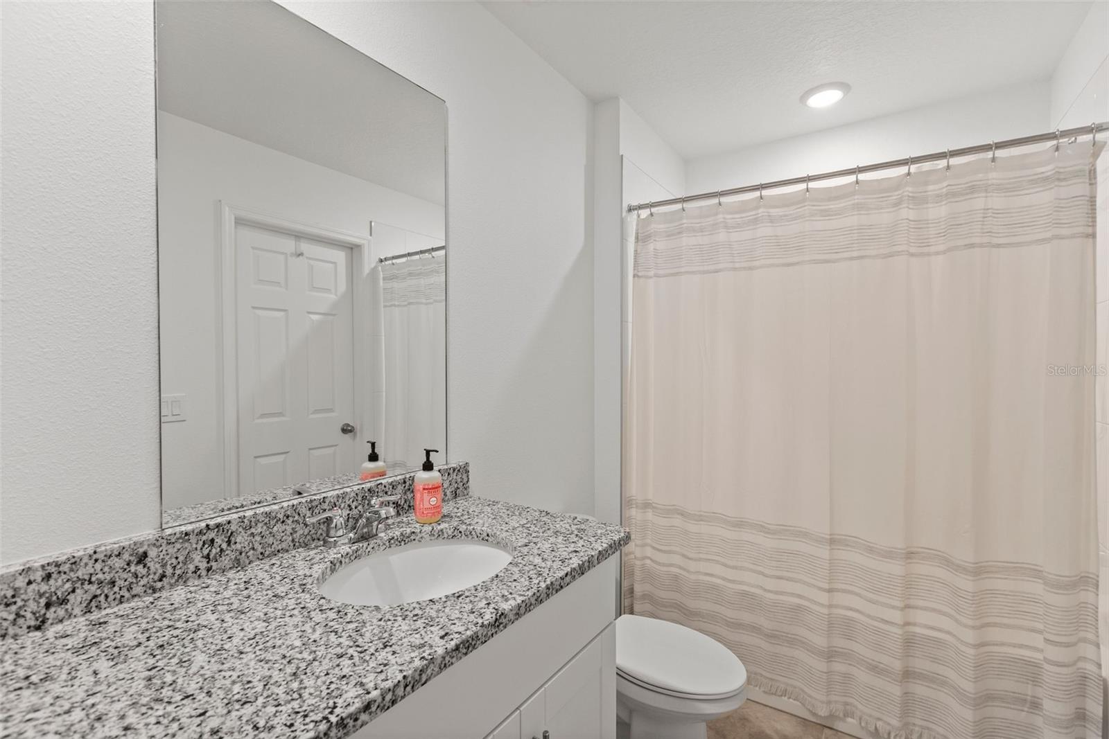 1425 PRAIRIE MEADOWS WAY