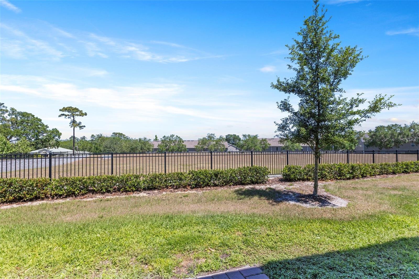 1425 PRAIRIE MEADOWS WAY