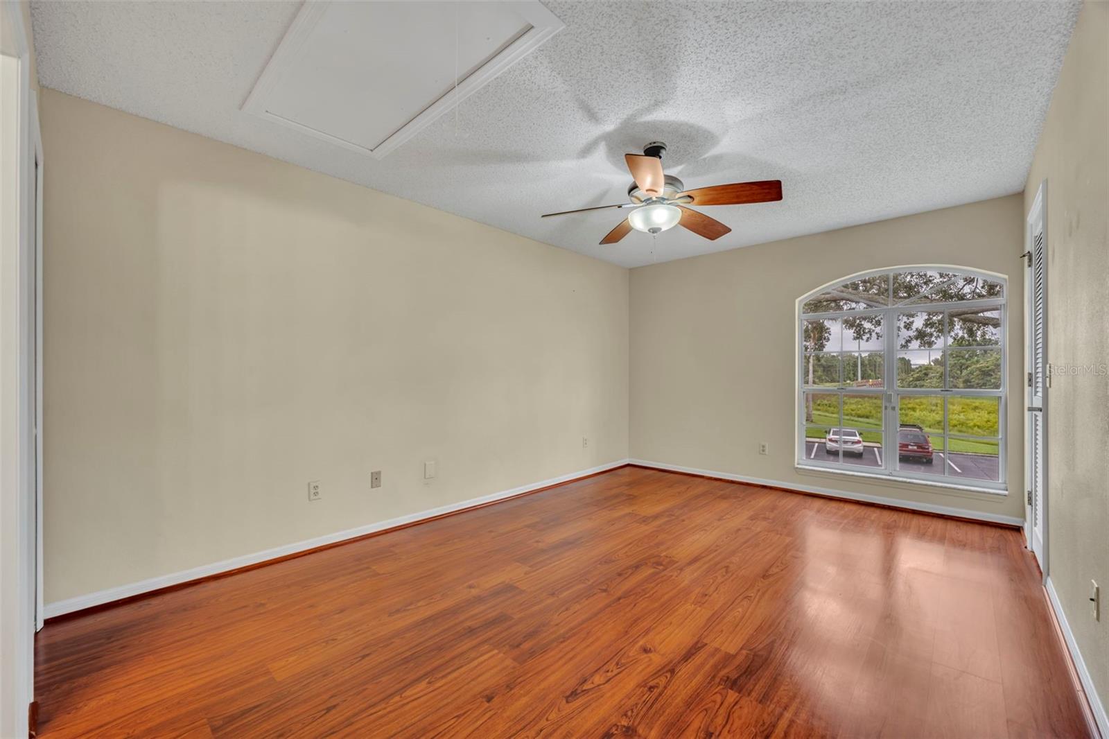 4823 BRIGHTON TER #F