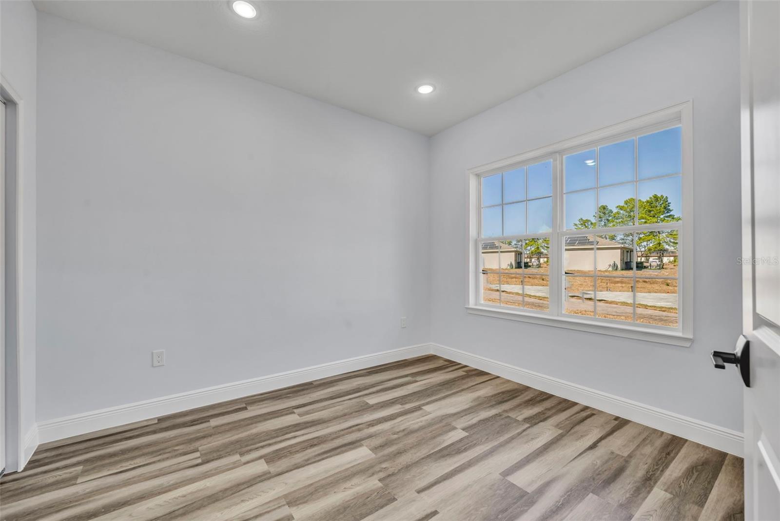 256 HIBISCUS LN