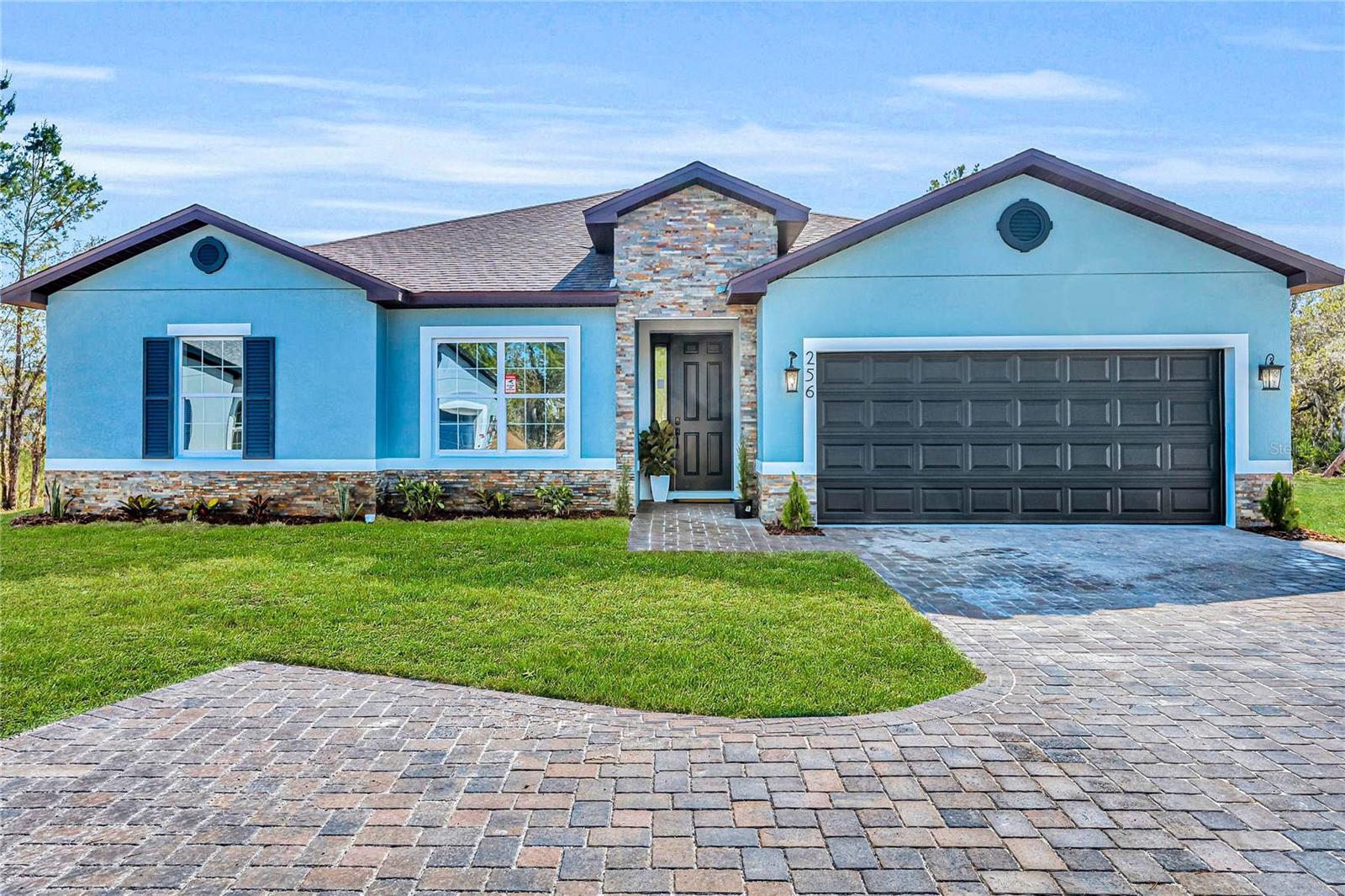256 HIBISCUS LN