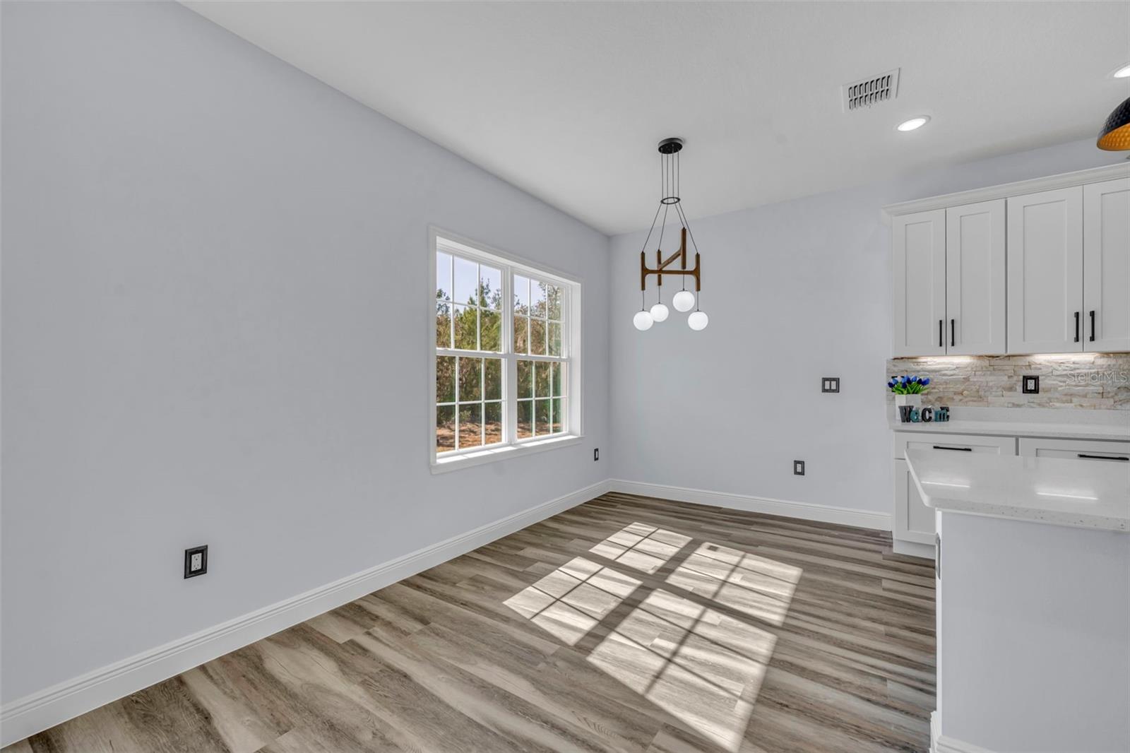 256 HIBISCUS LN