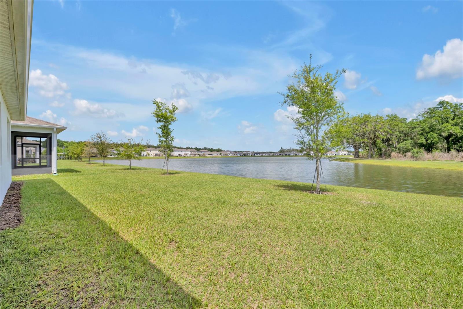 5346 ROYAL POINT AVE