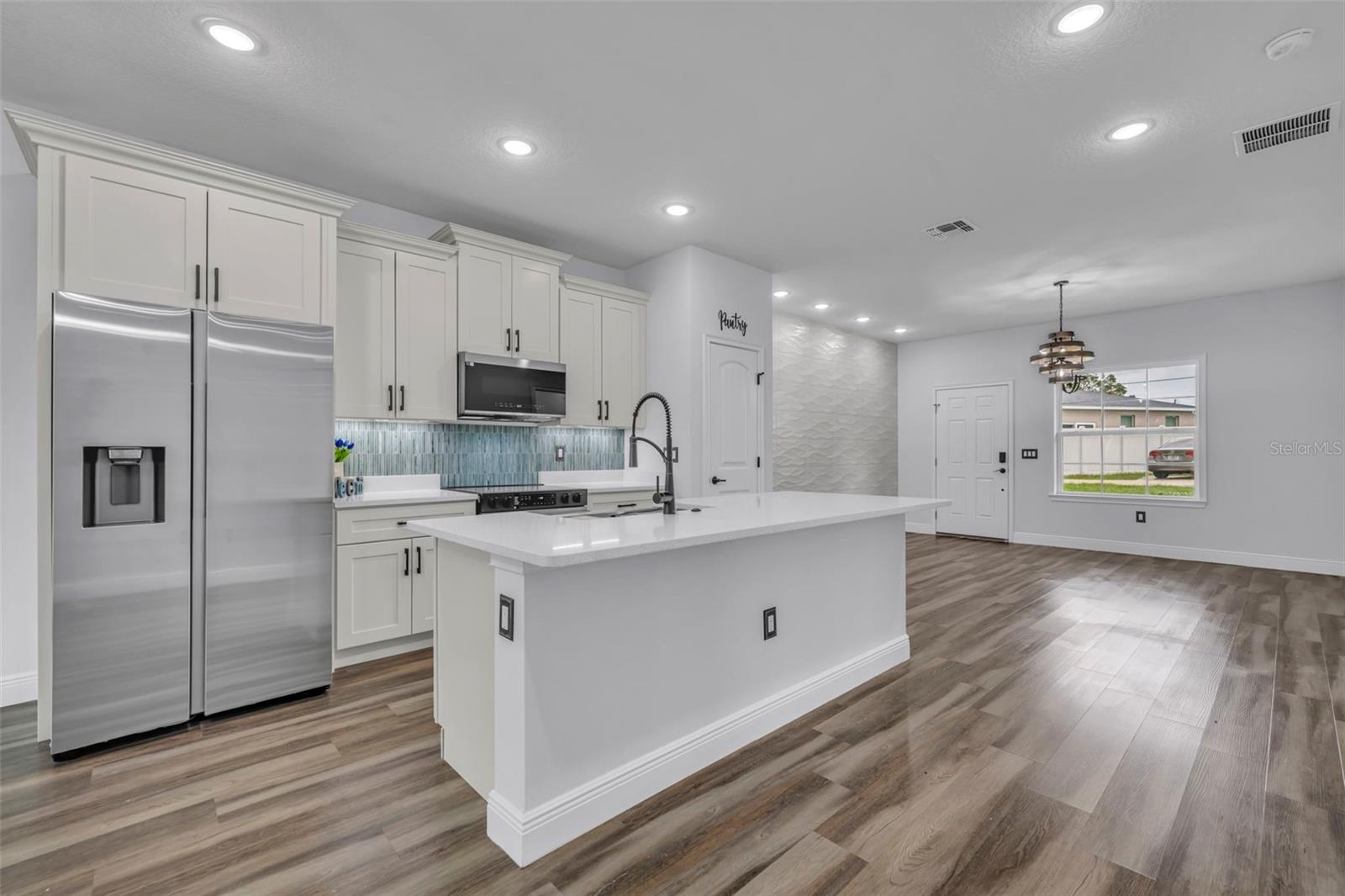 47 ORCHID CT