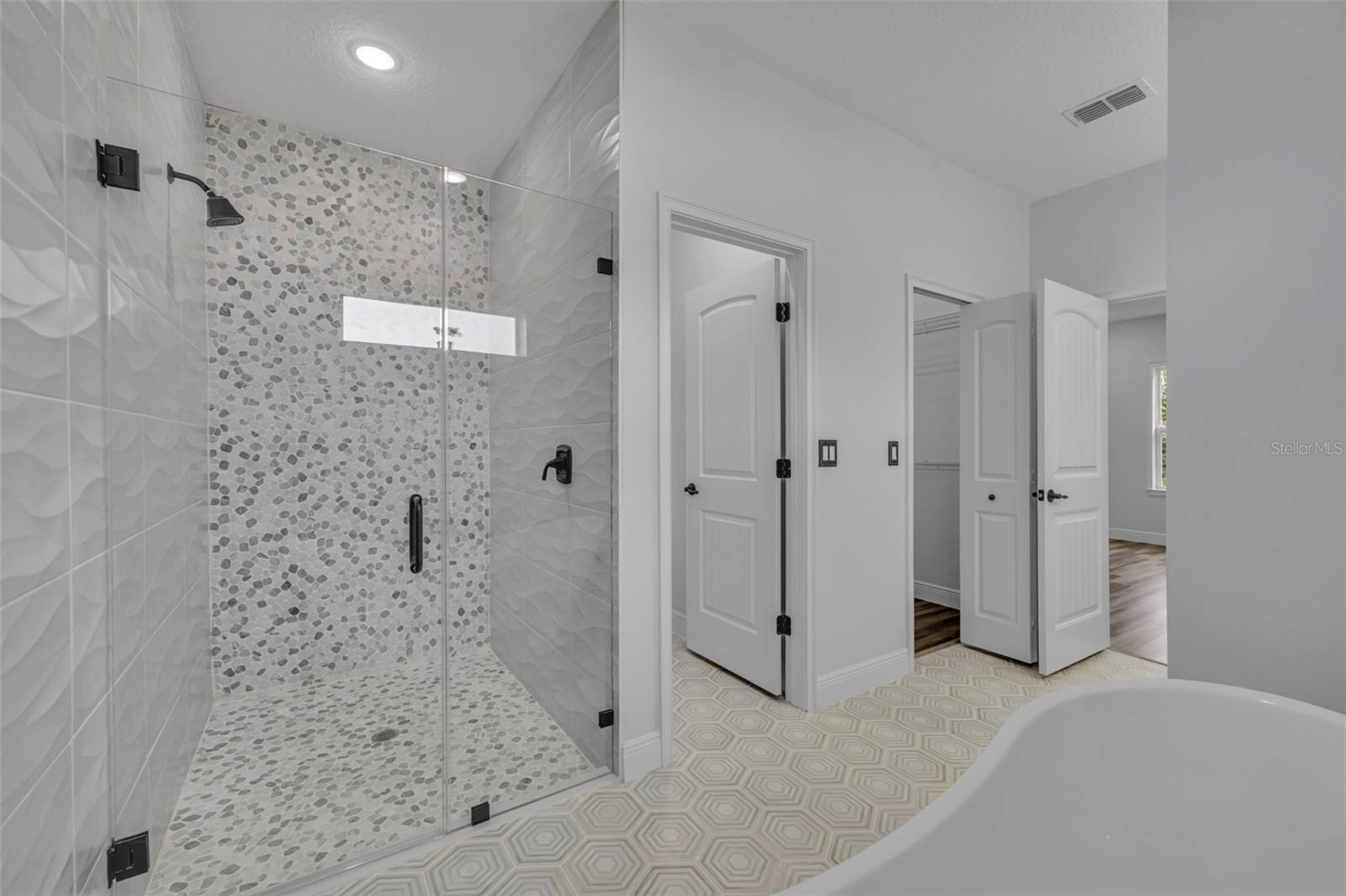 47 ORCHID CT