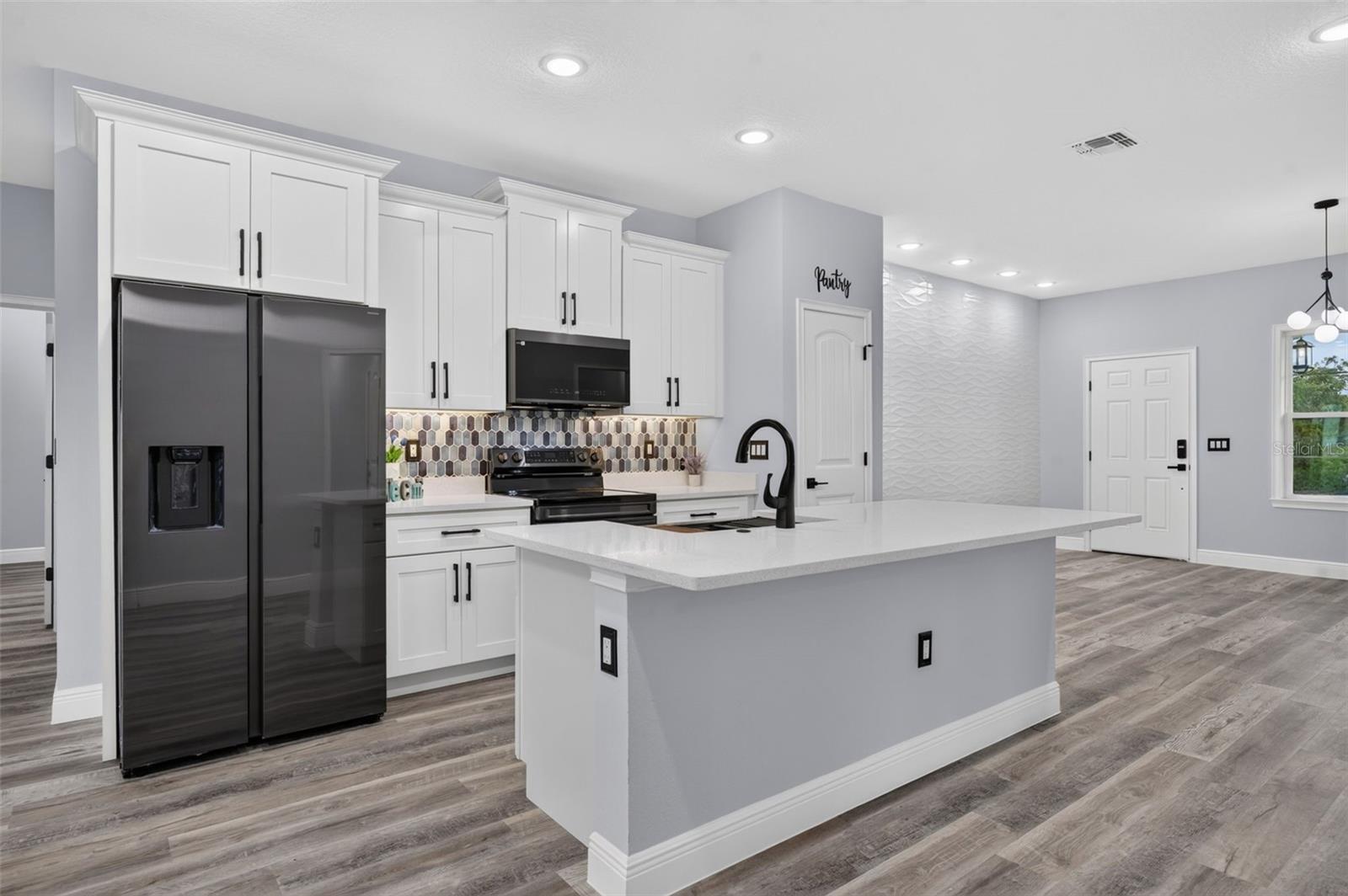47 ORCHID CT